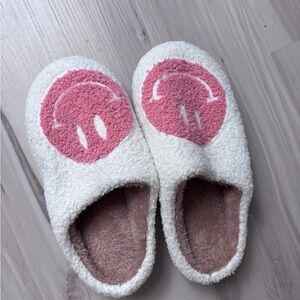 Cozy White and Pink Smiley Face Slippers
